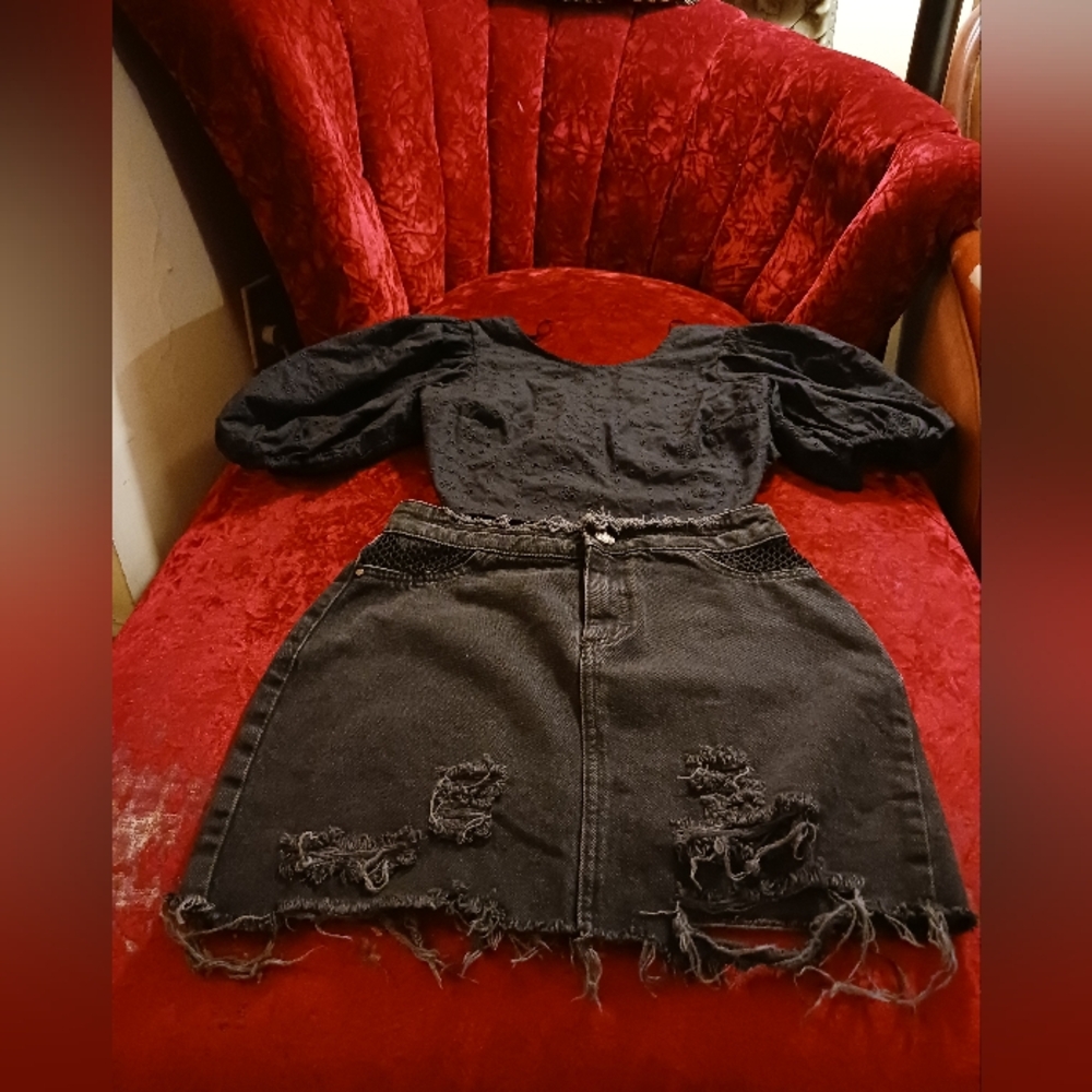 Zara Basic Black Mini  Denim Jeans skirt and Top Sz Xsmall